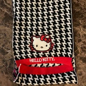 USED HELLO KITTY SCARF COLOR SWAP! 59 INCHES LONG WIDTH IS 7 INCHES!